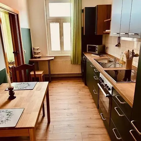 Haus Harzzauber - Elegantes Ferienquartier In Der Altstadt Mit Terrasse, Kamin Und E-bikes Fuer Perfekte Auszeit