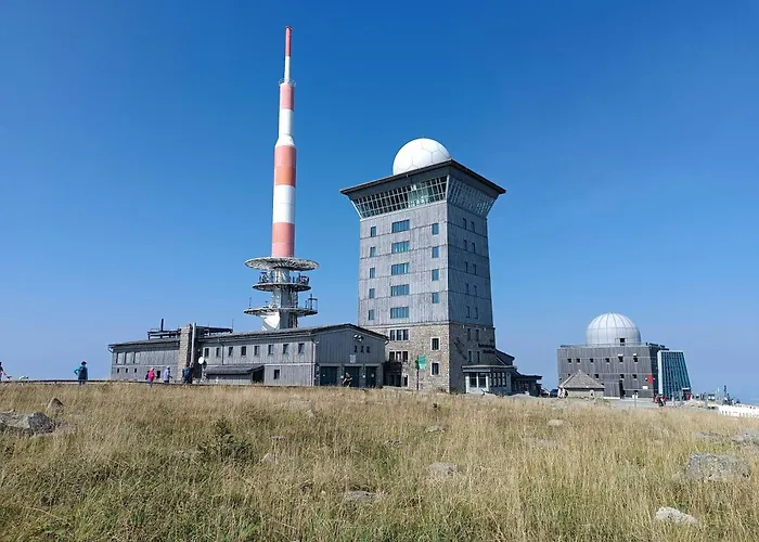 Haus Harzzauber - Elegantes Ferienquartier In Der Altstadt Mit Terrasse, Kamin Und E-bikes Fuer Perfekte Auszeit דירה ורניגרוד